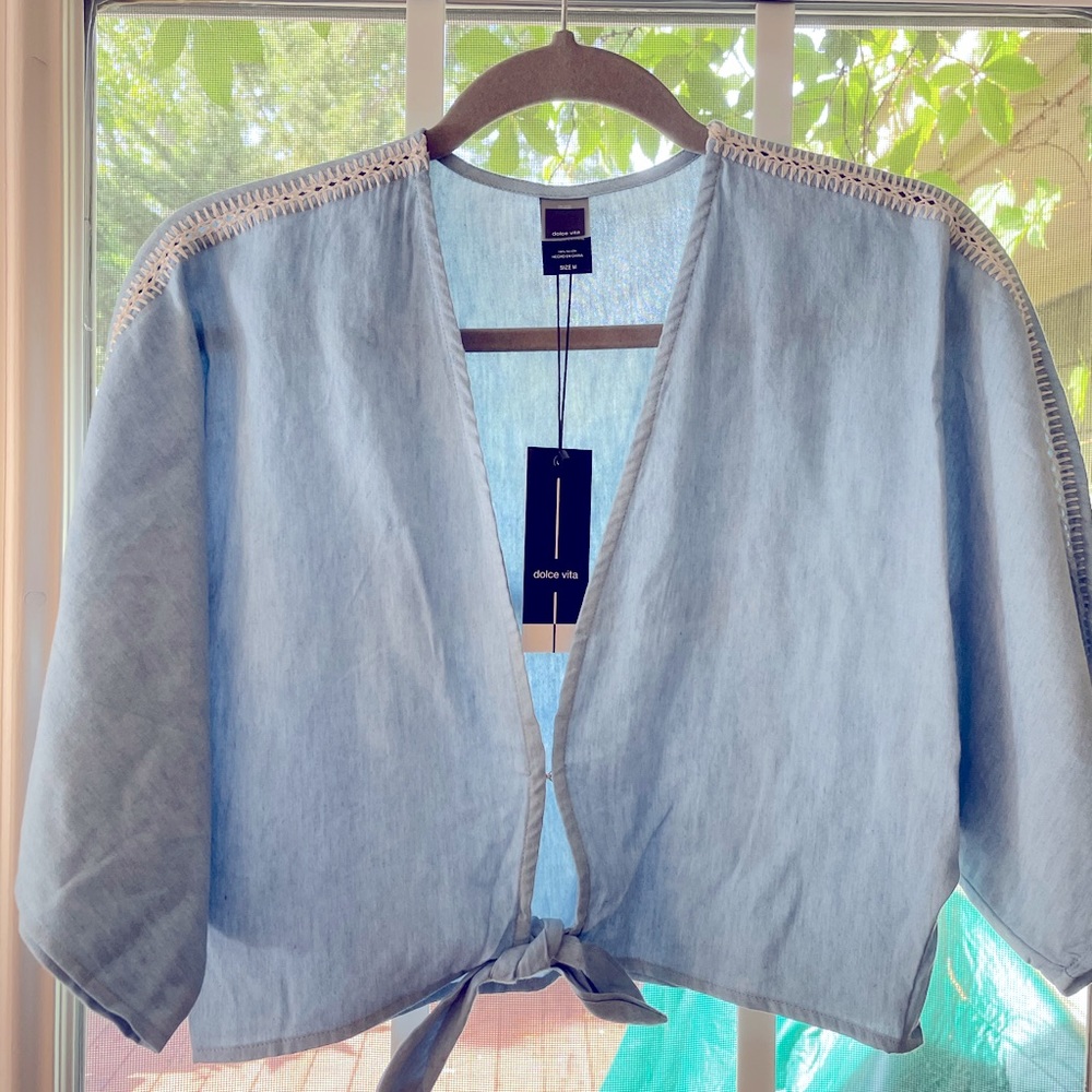Dolce Vita - Cropped Chambray Top, Medium